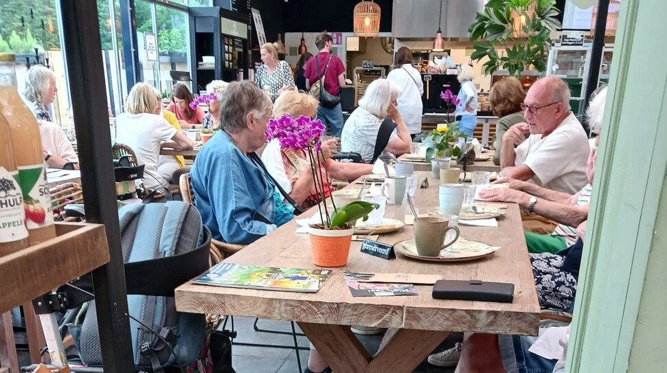 koffie uitstapje vanuit wijkgebouw De Boot: 2024